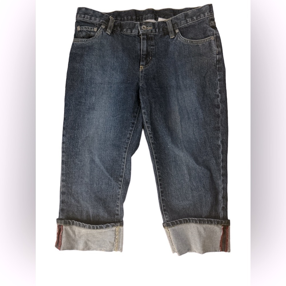Columbia Blues Cuffed Denim Capri Back‎ button Flap Pockets Women's Size 10
